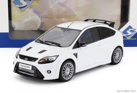 Solido 1:18 Ford Focus RS Mk2 Pack RS Plus 2009 Frozen White