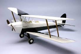 Dumas Aircraft - Tiger Moth Kit 35"