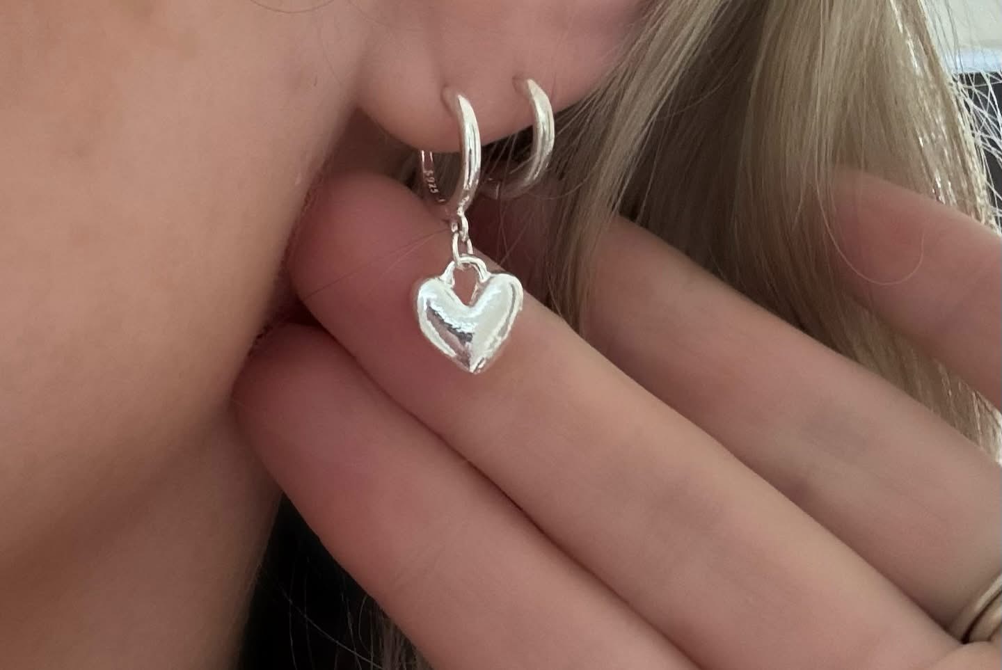 Western Edge Mini Heart Hoops