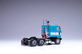 IXO 1:43 GMC Astro 95 Blue