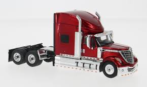 IXO 1:64 International Lonestar Dark Red