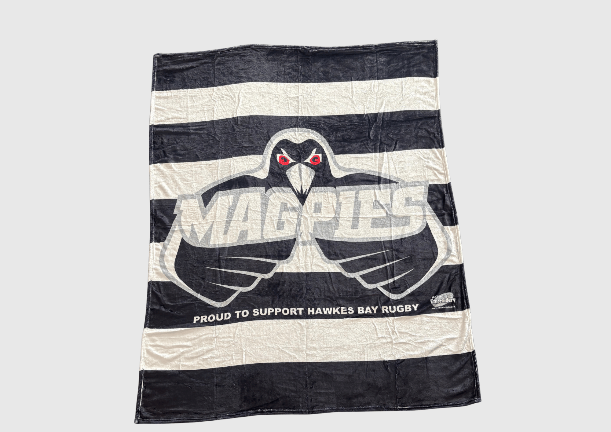Magpies Blanket