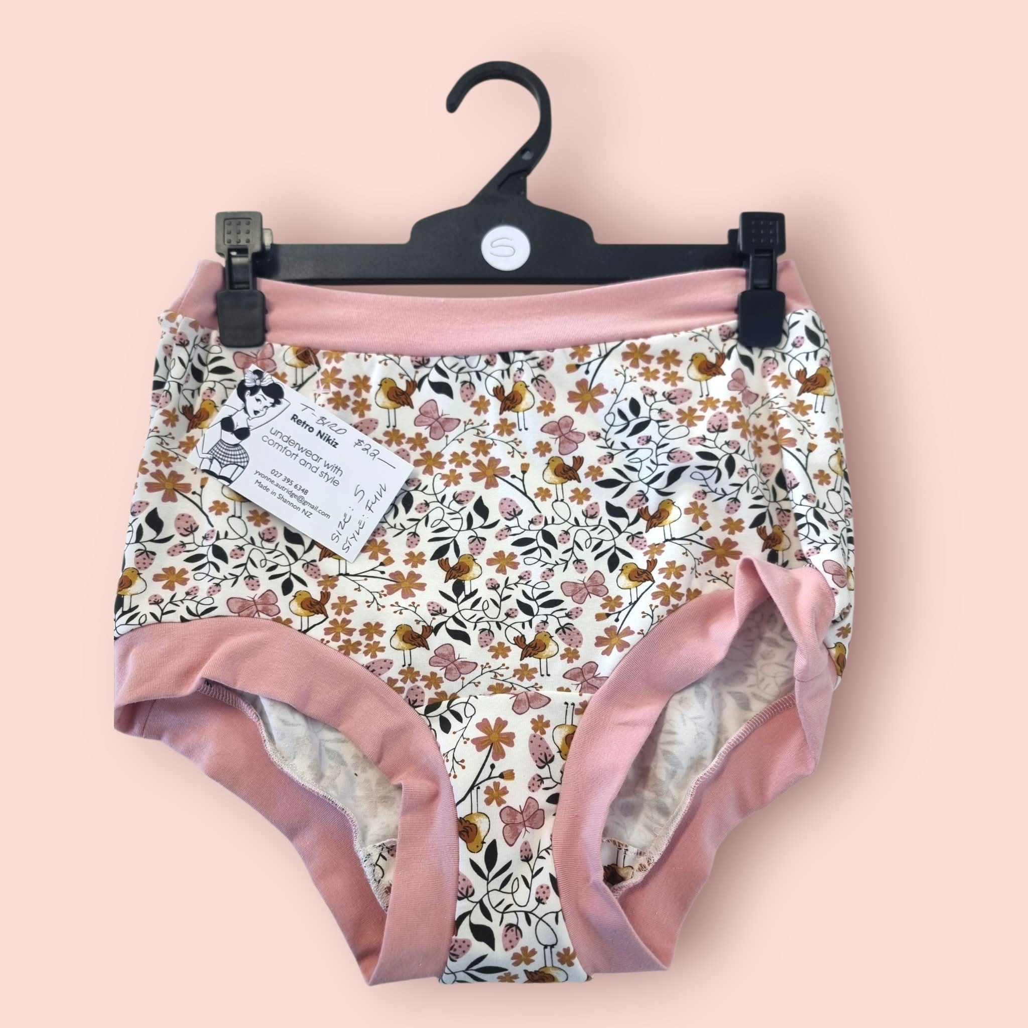 Retro nikiz - Full brief - size small
