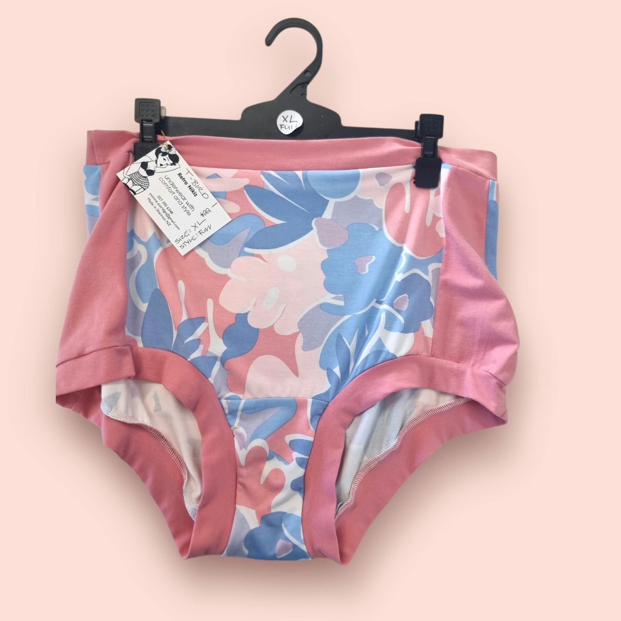 Retro nikiz- Full Brief - size extra large