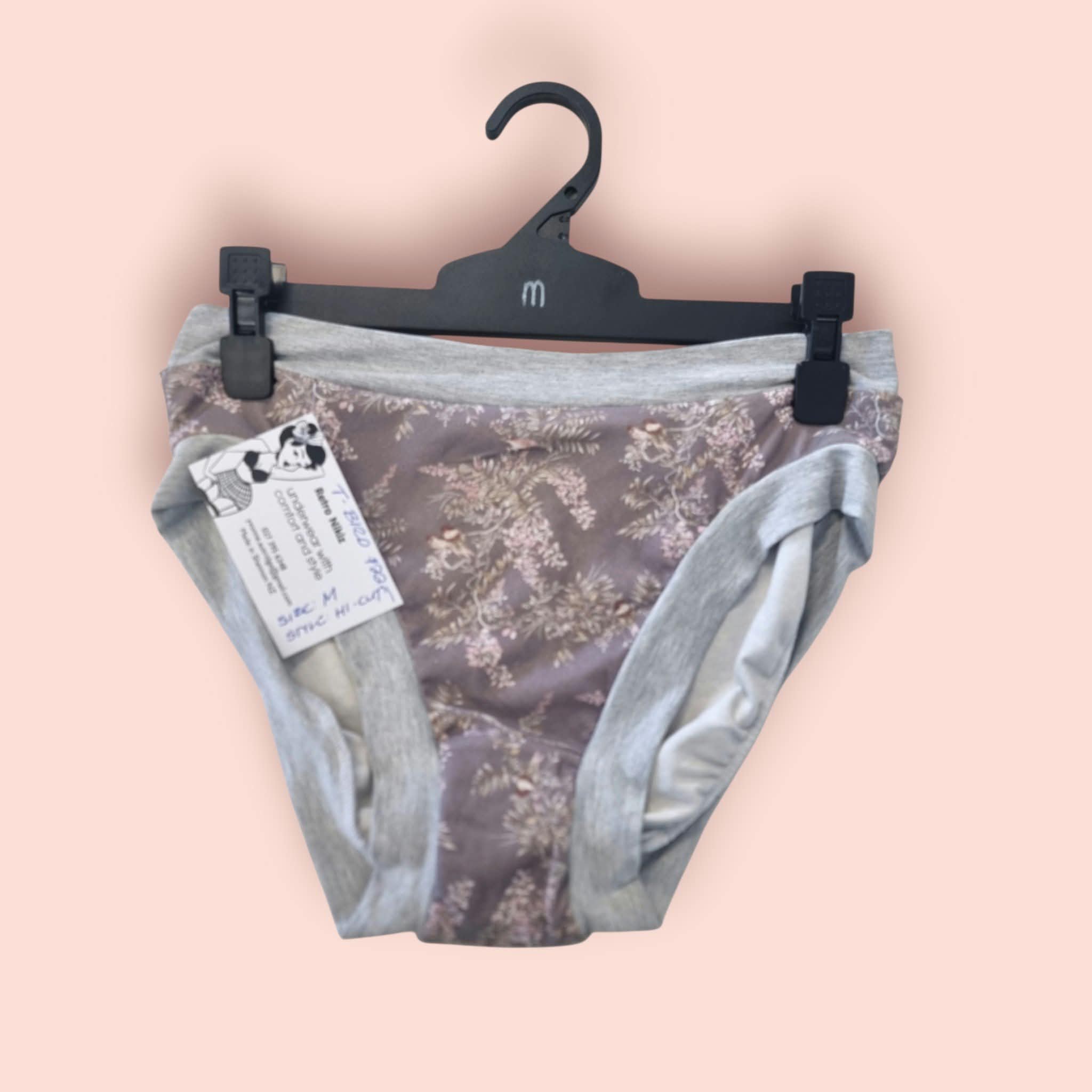 Retro nikiz- Hi-Cut Brief - size medium