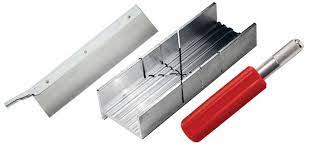 Excel Mitre Box set, K5 Heavy Duty knife and 46 TPI saw