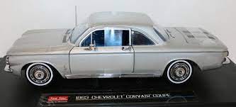 Sun Star 1:18 Chevrolet Corvair Coupe 1963 Satin Silver