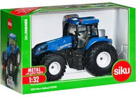 SIKU 1:32 New Holland T8.390