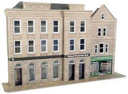 Metcalfe  Low Relief Bank and Shop