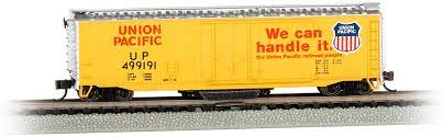 Bachmann N Scale Sliding Door Box Car Union Pacific