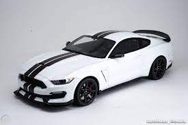 GT Spirit 1:18 Ford Mustang R Spec, RHD white US049