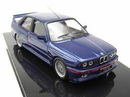 IXO 1:43 BMW M3 Sort Evolution Met Dark Blue