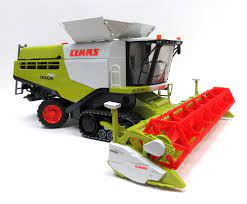 Bruder 1:16 Claas Lexion Harvester BR2120