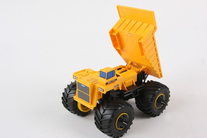 Tamiya 1/32 Mammoth Dump Truck, Wild Mini 4WD Series No.13