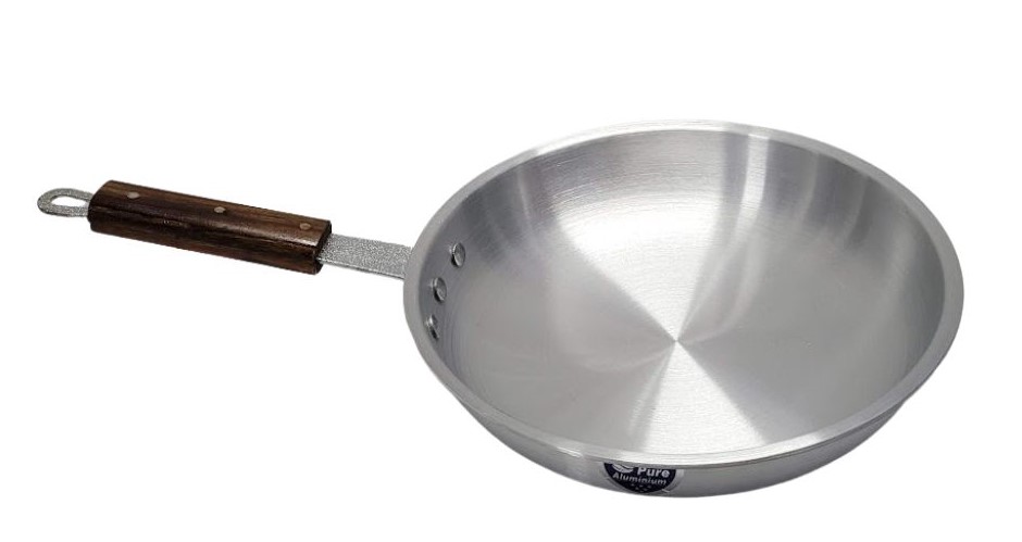 12" OMELETE PAN WOODEN HANDLE