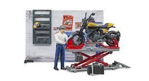 Bruder Motorcycle Service Centre