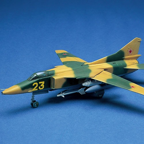 Academy 1:72 MIG-27 Flogger D