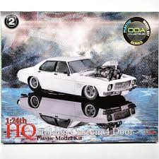 DDA Collectibles 1:24 HQ Holden Custom 4 Door Kit