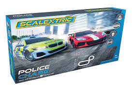 Scalextric 1:32 UK Police Chase - BMW 330i v Chevrolet Corvette C8R