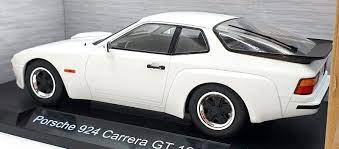 Model Car  1:18 Porsche 924 Carrera GT White