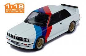 IXO 1:18 BMW E30 M3 1989