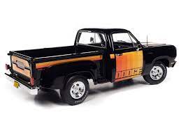 Auto world 1:18 1980 Dodge Pickup Step Side