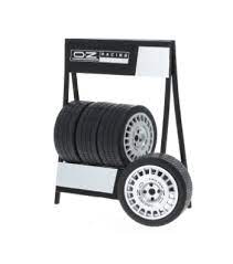 IXO 1:18 OZ Compomotive Wheel & Tyre Set