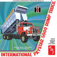 AMT 1:25 IH International Paystar 5000 Dump Truck