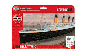 Airfix 1:1000 RMS Titanic Starter Set