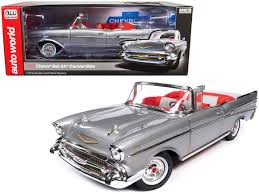 Auto World 1:18 1957 Chevy Bel Air Convertible AW307