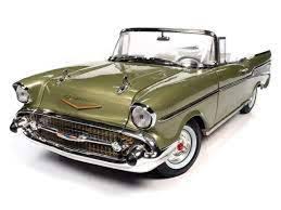 Auto World 1:18 1957 Chevy Bel Air Convertible AW306