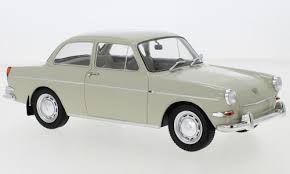 Model Car Group 1:18  VW 1500S Type 3 Light Grey