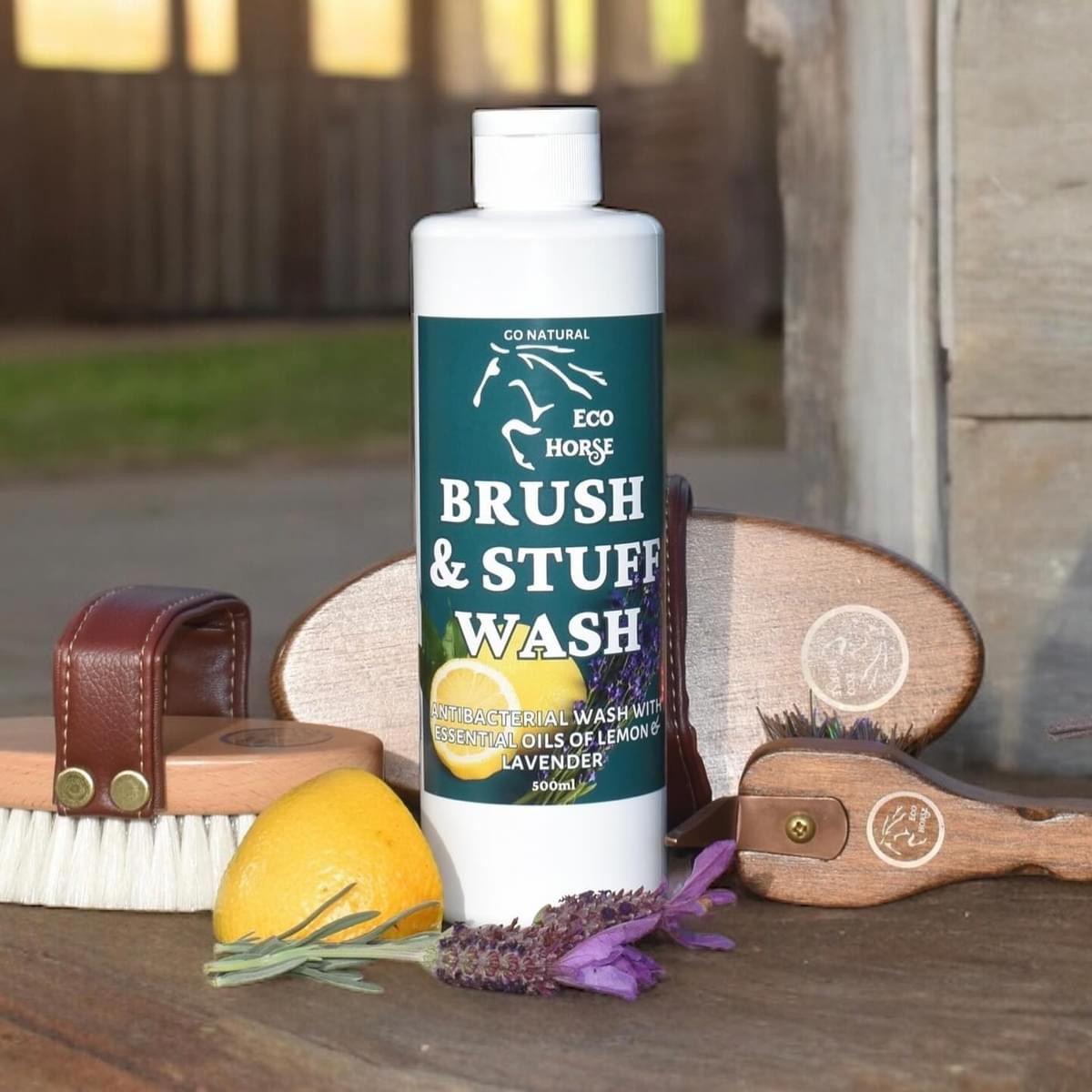 Eco Horse Brush & Stuff Wash