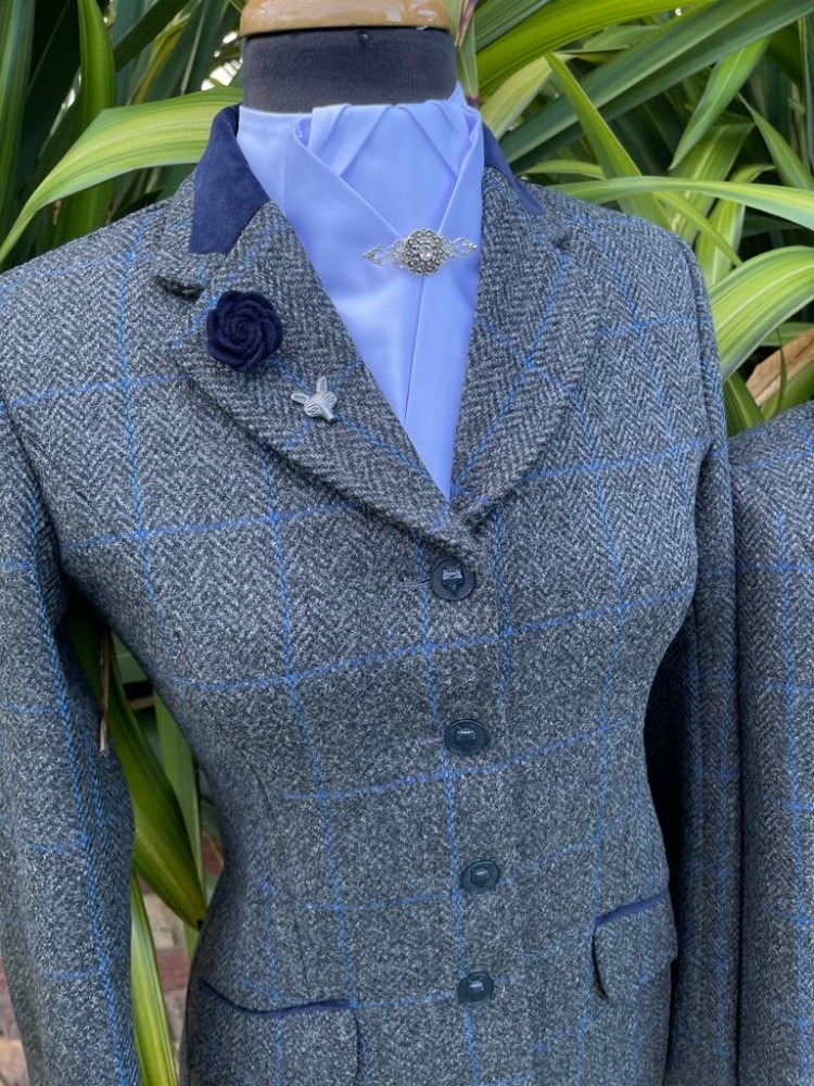 LP Design Show Jacket Adult Grey Cornflour Blue Overcheck English Tweed - Size 8