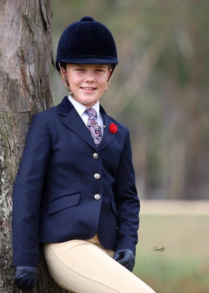 LP Design Show Jacket Child Navy with velvet collar - Size 10