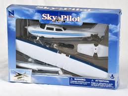 Pilot kitset model plane 1:42 Cessina 172 Skyhawk with Float