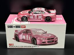 Mini GT 1:64 Kaido House Nissan Skyline GT-R (R34) Kaido Racing Factory V1 #128