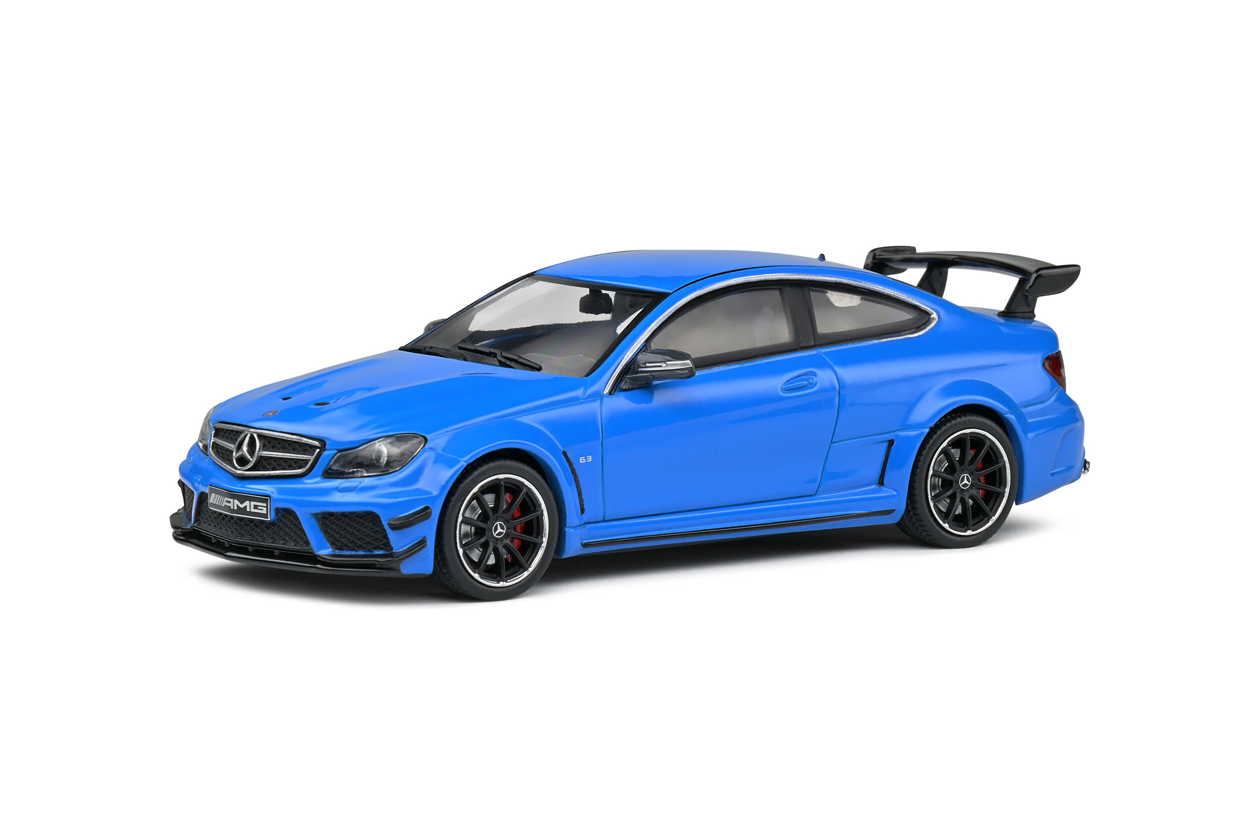 Solido 1:43 Mercedes-Benz C63 AMG Black Series – Light French Blue – 2012