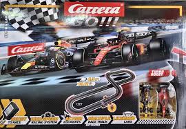 Carrera Go!!! 1:43 Set Flying Lap F1