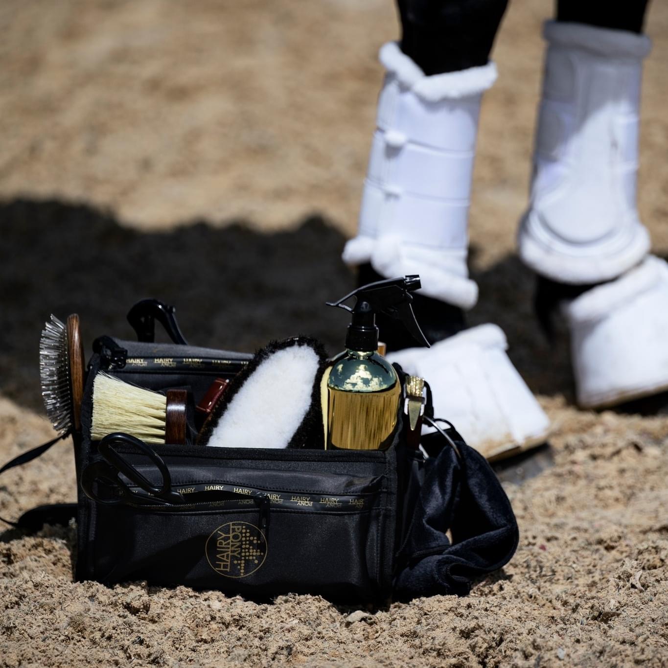 Hairy Pony Travel Caddy