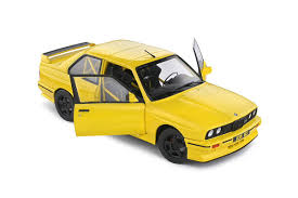 Solido 1:18 BMW E30 M3 Street Fighter 1990 Daker Yellow