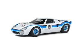 Solido 1:18 Ford GT40 Mk1 #19 Angola Championship 1973 E MARTA