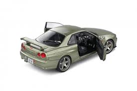 Solido 1:18 Nissan Skyline GT-R (G34) Green Met 1999