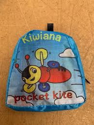 Kiwiana pocket kite - Buzzy Bee