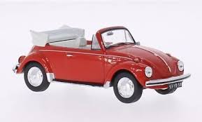 Volkswagen Super Beetle 1973 Convertible Red 1:43 scale