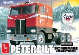 AMT 1/25 Peterbilt 352 Pacemaker Cab over tractor