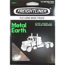 Metal Earth Freightliner Longnose Truck