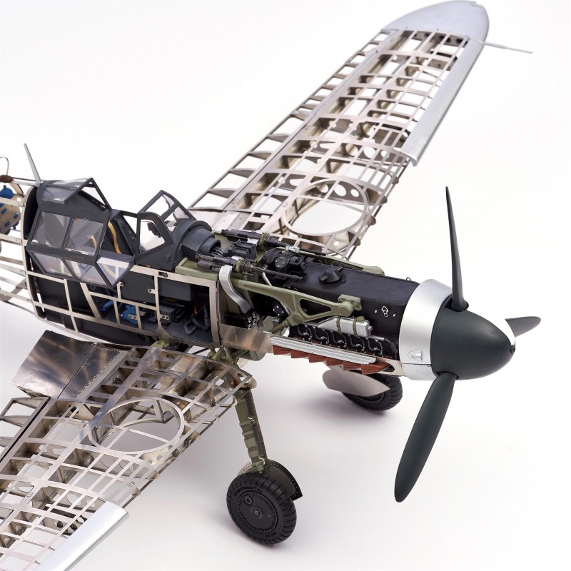 Artesania Latina 1/16 Messerschmitt Bf109G Museum Quality Replica