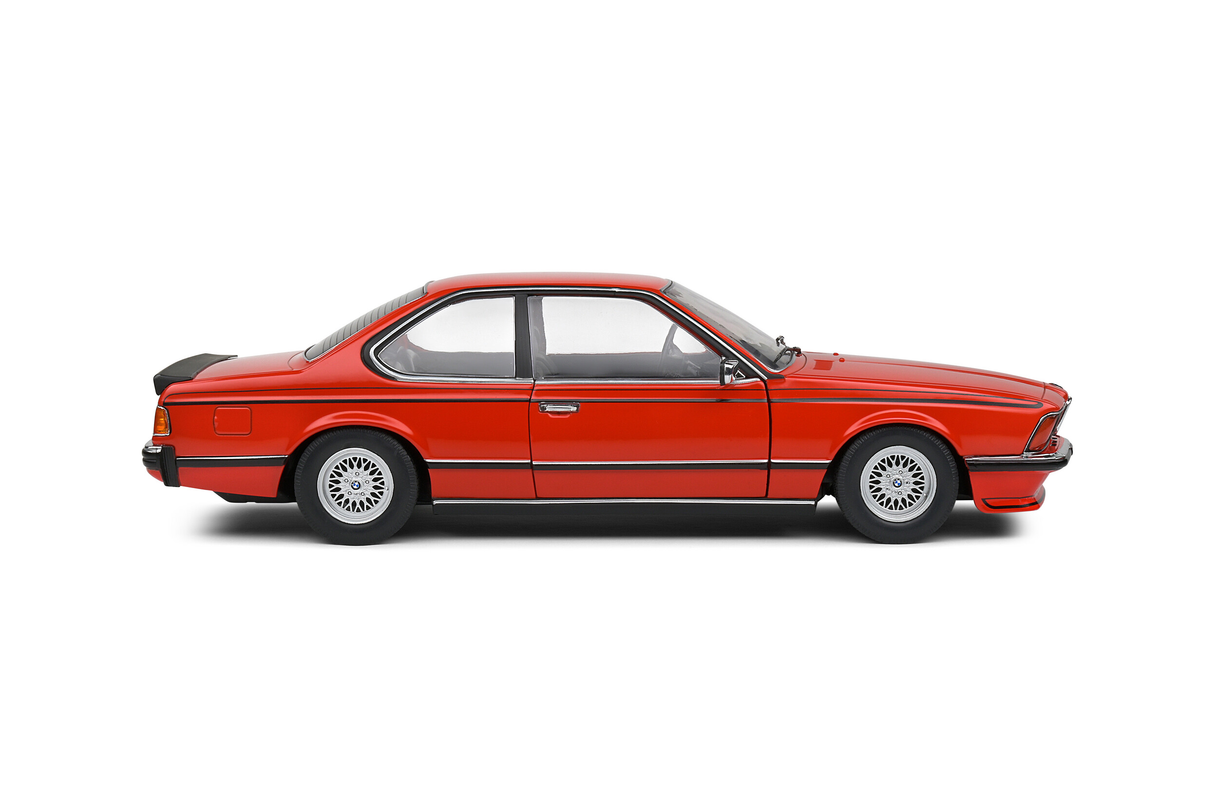 Solido 1:18 1984 BMW 635 CSI (E24) Henna Red
