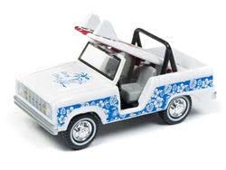 Johnny Lightning -  Surf Rods - 1966 Ford Bronco